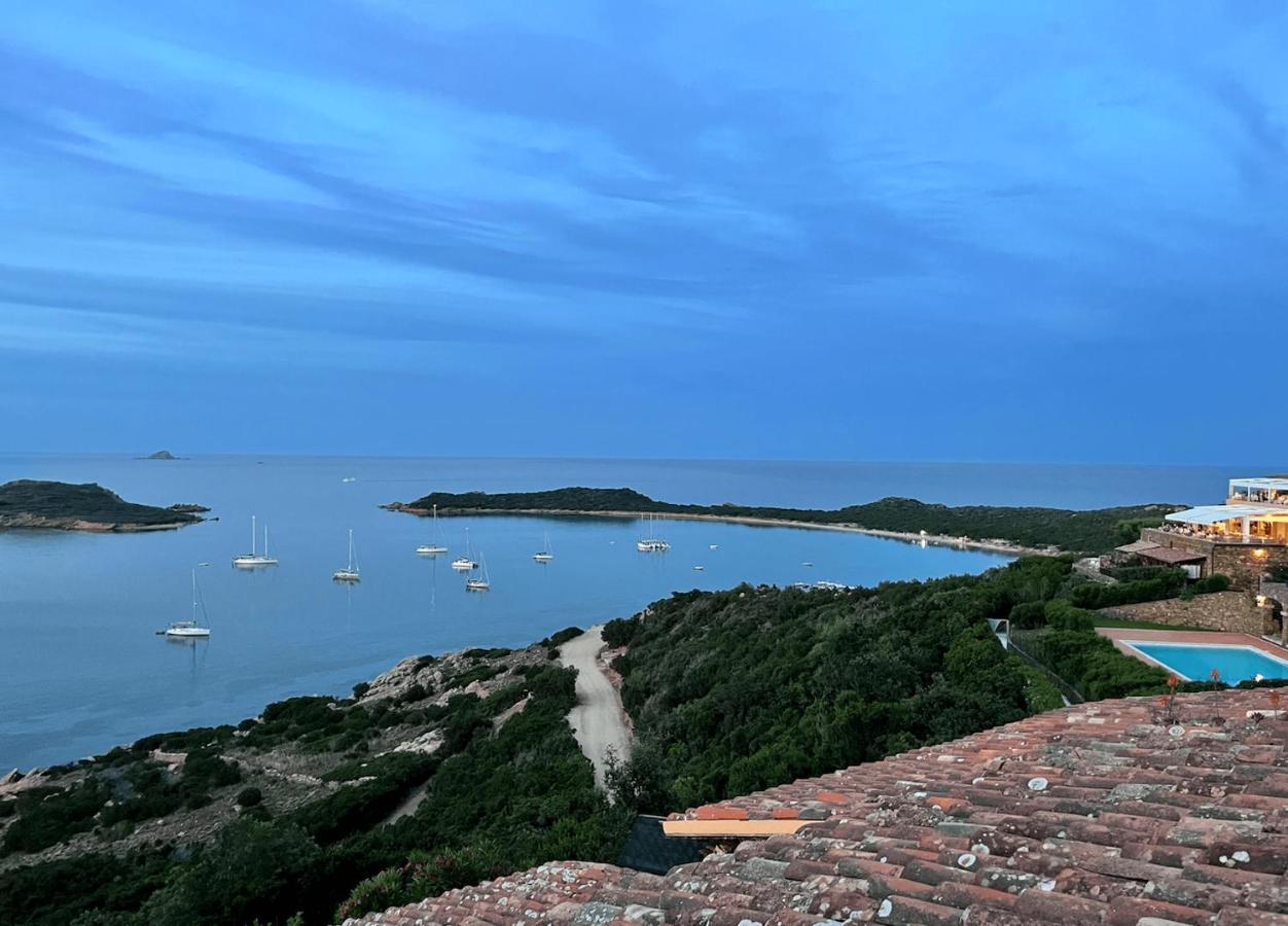 San Teodoro Punta Est Fantastico Trilocale Vista Mare Lägenhet Capo Coda Cavallo Exteriör bild