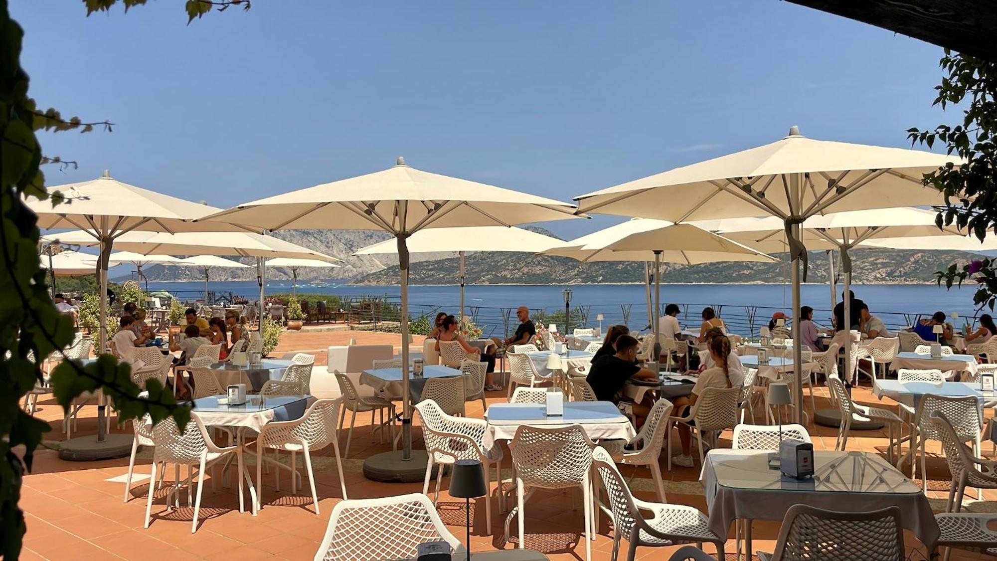 San Teodoro Punta Est Fantastico Trilocale Vista Mare Lägenhet Capo Coda Cavallo Exteriör bild